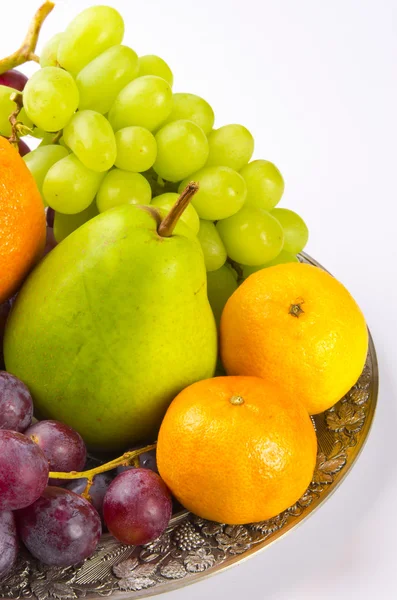 Talerz owocowy ze słodkim krzewem — Zdjęcie stockowe